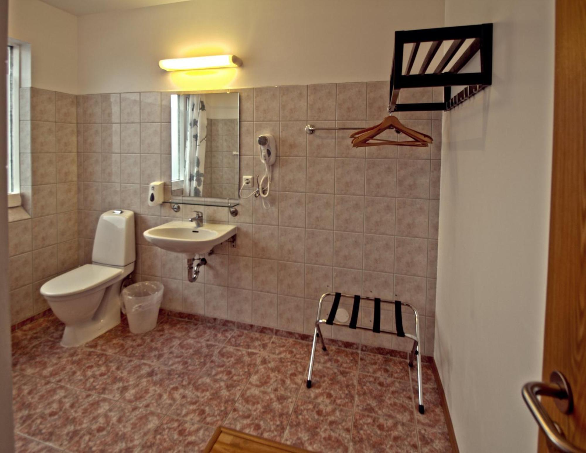 Hotel Post Breiddalsvik Экстерьер фото