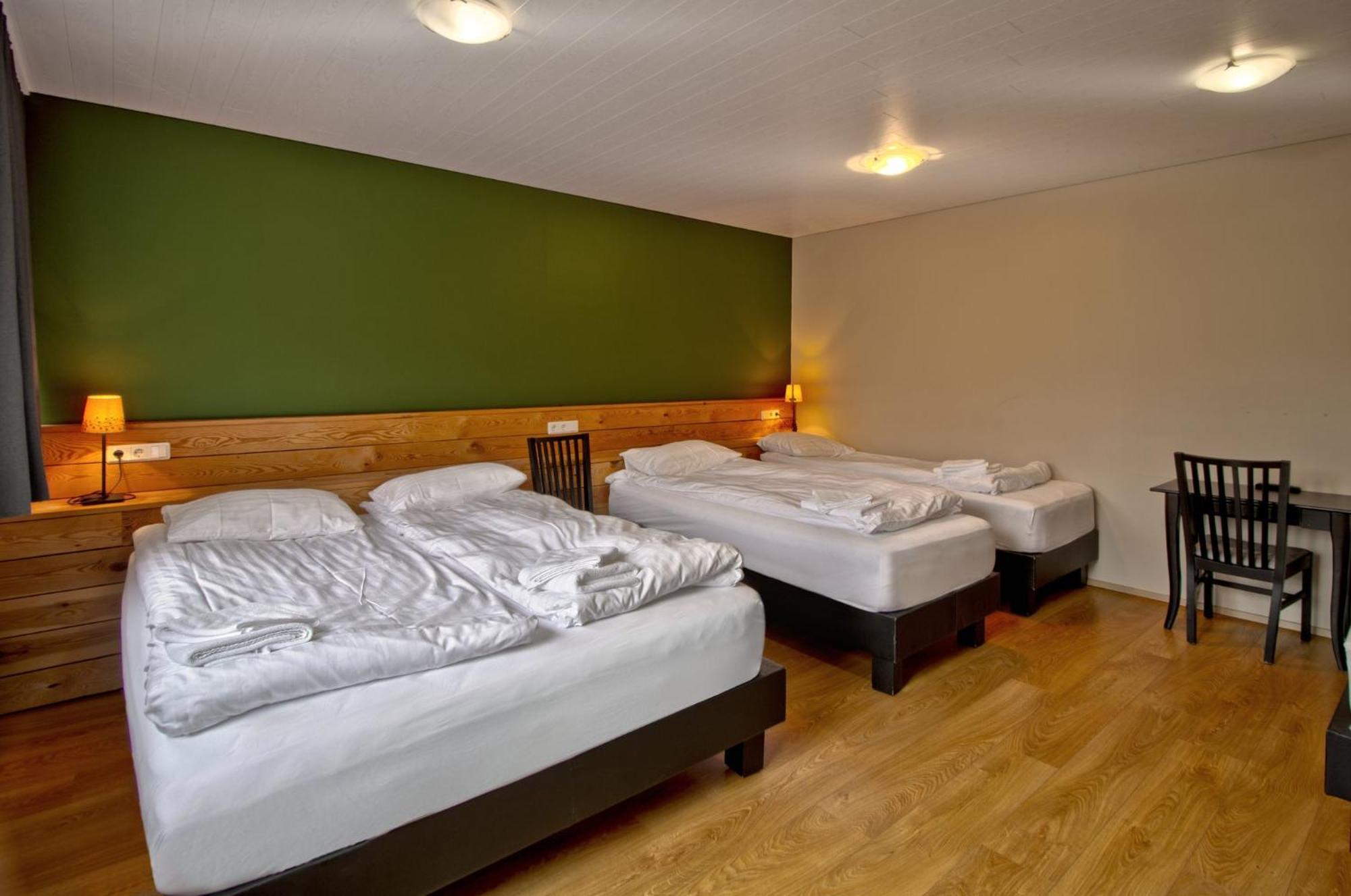 Hotel Post Breiddalsvik Экстерьер фото