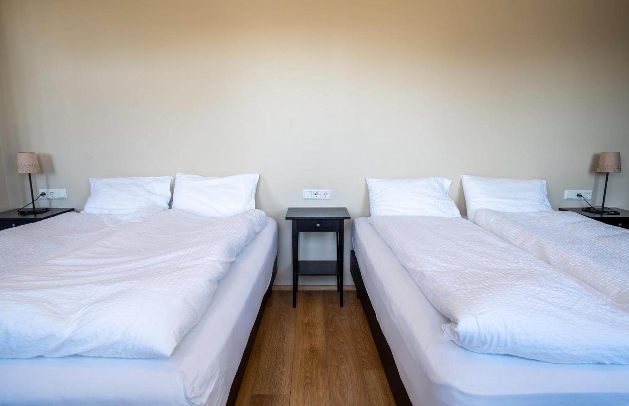 Hotel Post Breiddalsvik Экстерьер фото