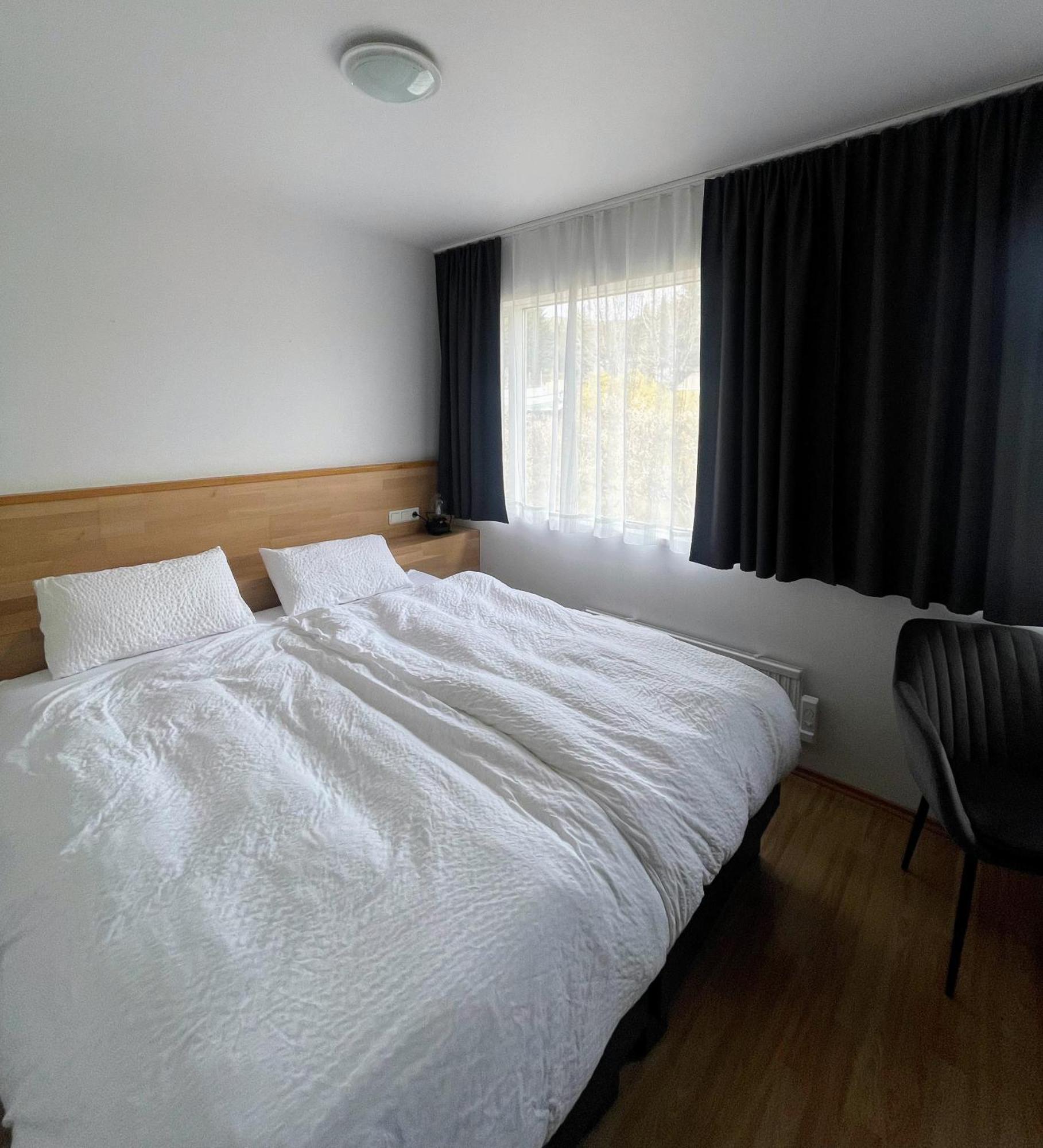 Hotel Post Breiddalsvik Экстерьер фото